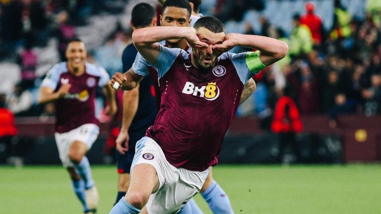 6618540da62a08cf17a44dfd