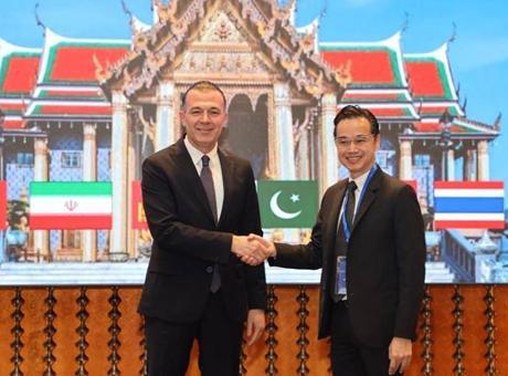 6935a23fb72d8e1edd636d6d