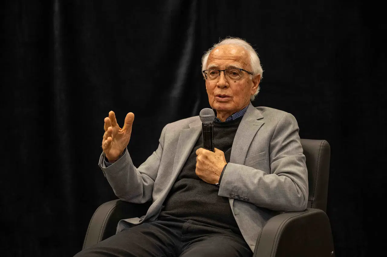 06211e25 aa10 412f 84a9 0f27c62a1ef3